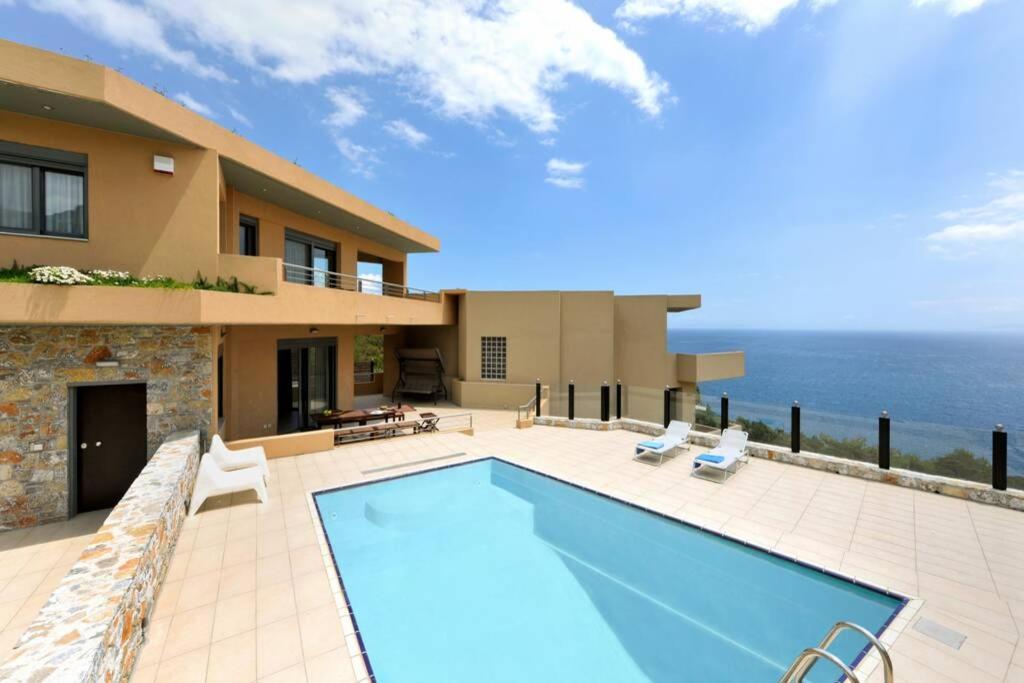 Wonderful Eco Friendly Villa Augustine Ampelo Dış mekan fotoğraf