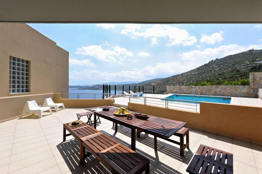 Wonderful Eco Friendly Villa Augustine Ampelo Dış mekan fotoğraf
